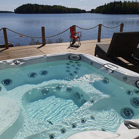 Stunning Log Cabin 45M2 On The Shore Of Kallavesi. Kuopio Kültér fotó
