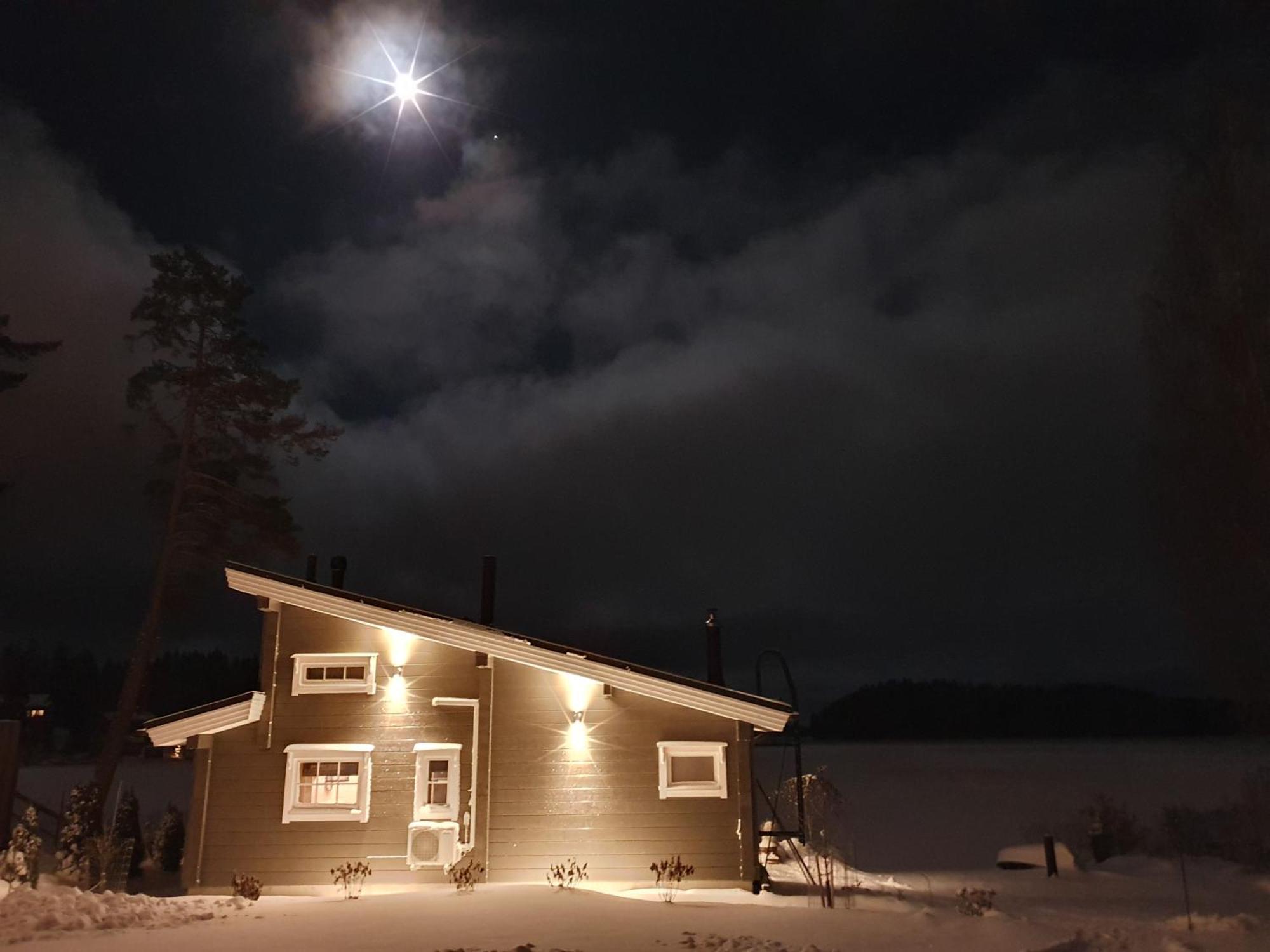 Stunning Log Cabin 45M2 On The Shore Of Kallavesi. Kuopio Kültér fotó